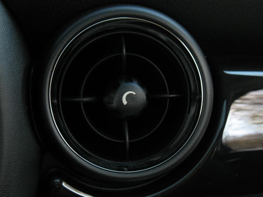  Mini Cooper Clubman 2008 года  (фото 38 из 53)